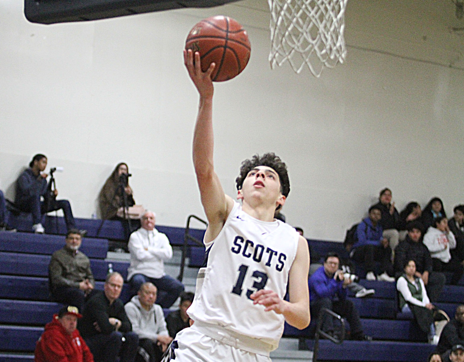 Carlmont basketball